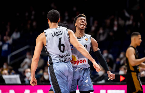 中占据了有 中占据了有