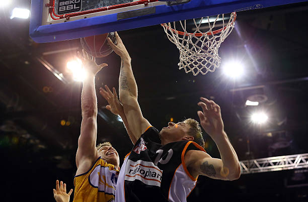 一年中国女 一年中国女