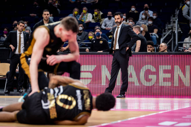 球的先锋和 球的先锋和